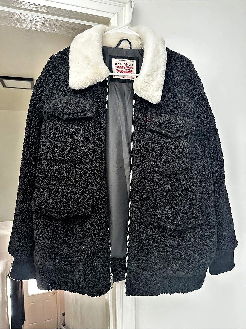 Levi's Utility Bomber Sherpa Collar Jacket Black & White Large